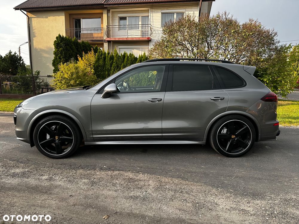 Porsche Cayenne S Diesel - 4