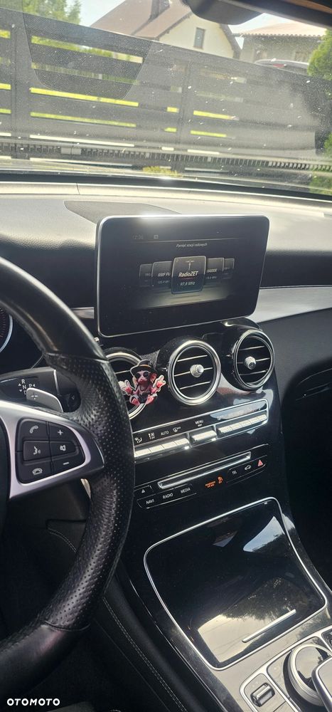 Mercedes-Benz GLC 250 d 4Matic 9G-TRONIC AMG Line - 15