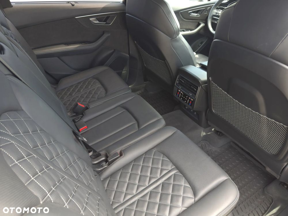 Audi SQ7 TFSI Quattro Tiptronic - 29