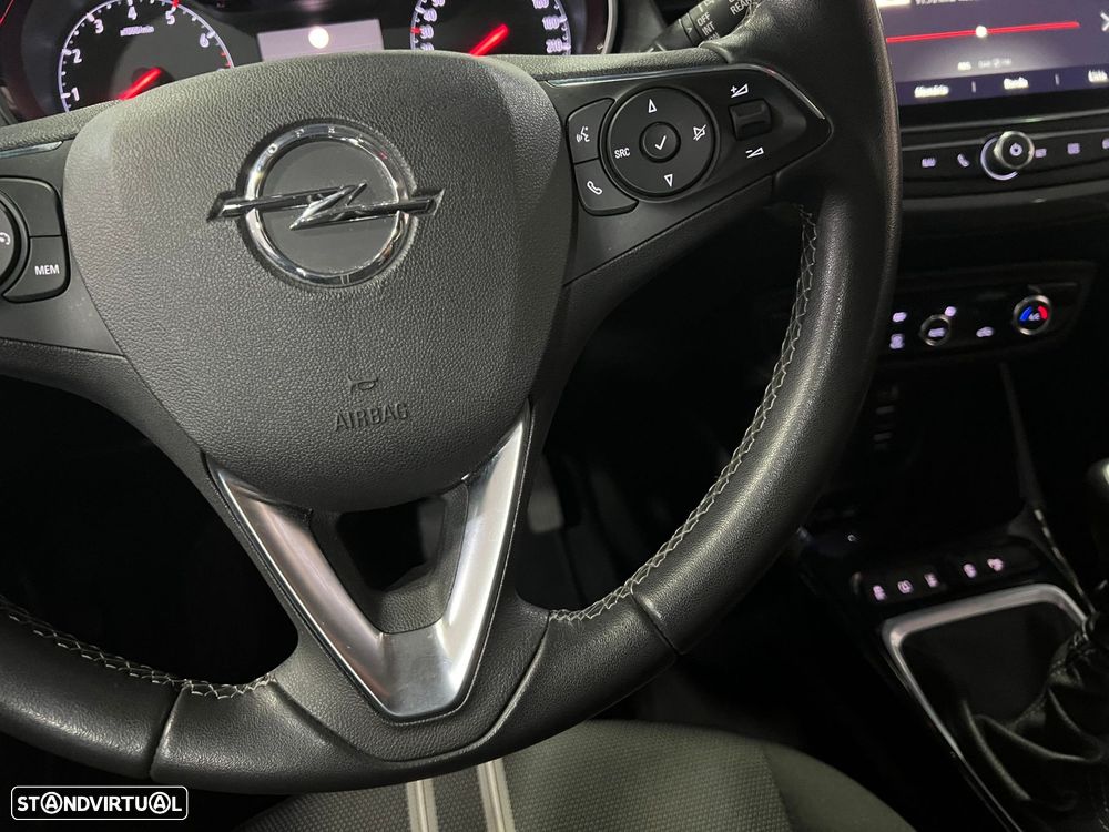 Opel Crossland 1.2 T Design & Tech - 14