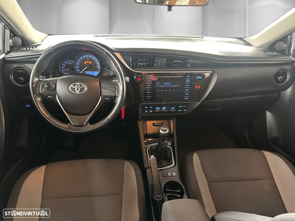 Toyota Auris 1.4 D-4D +AC - 8