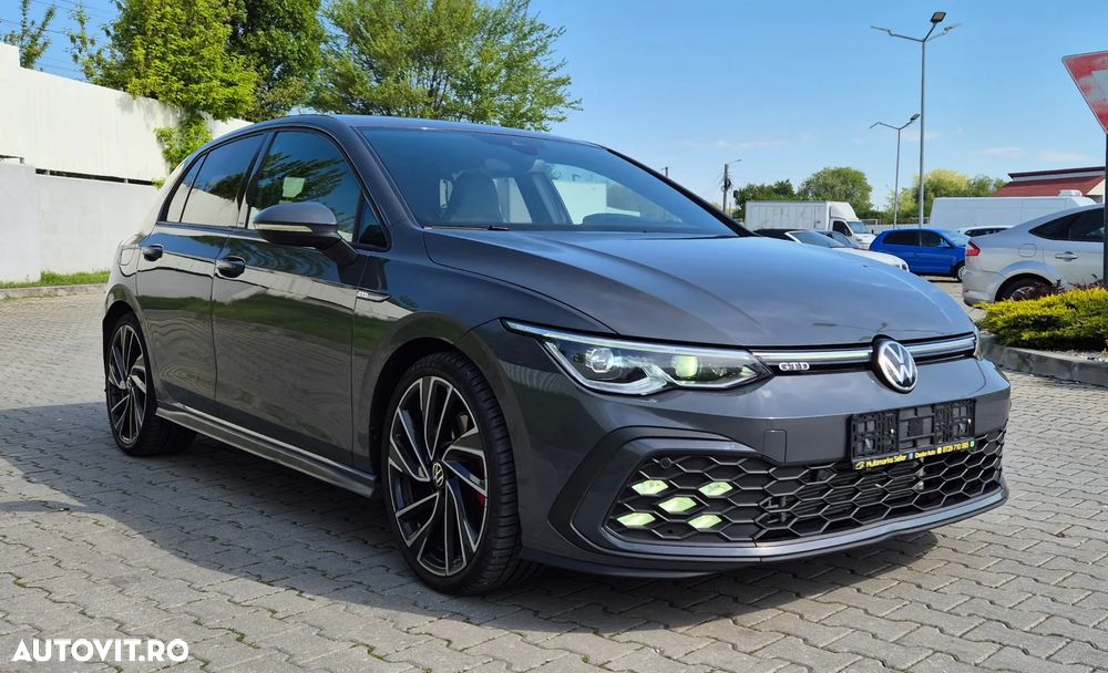 Volkswagen Golf 2.0 TDI SCR DSG GTD - 10