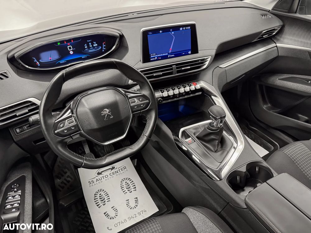 Peugeot 5008 PureTech 130 Stop & Start Active Business-Paket - 23