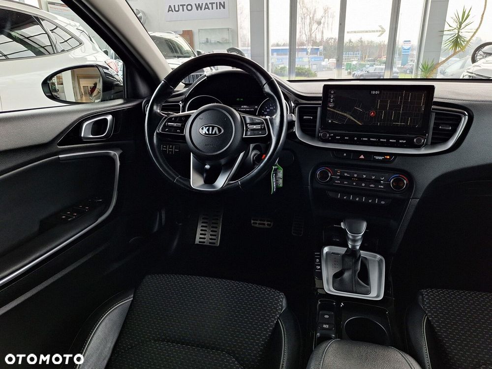 Kia Ceed 1.4 T-GDI L Business Line Plus DCT - 19