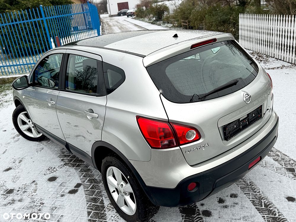 Nissan Qashqai 2.0 dCi DPF acenta - 7