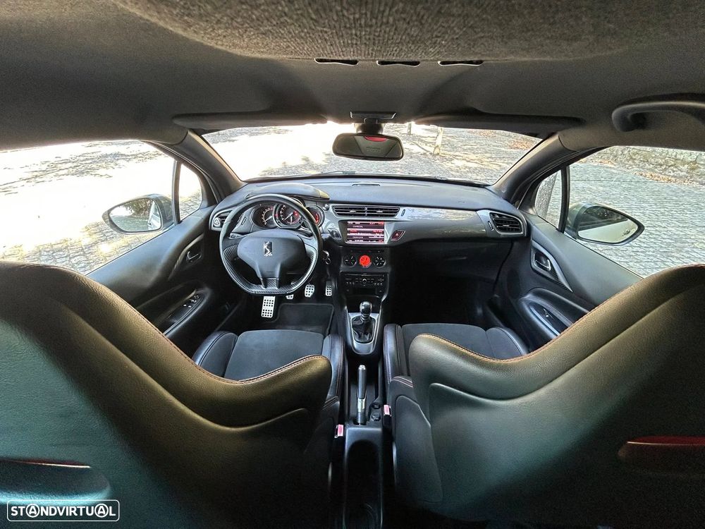 Citroën DS3 1.6 THP Racing - 13
