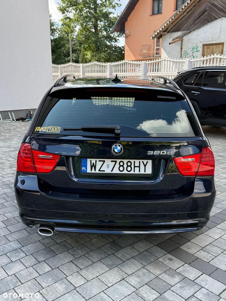 BMW Seria 3 320d DPF - 8