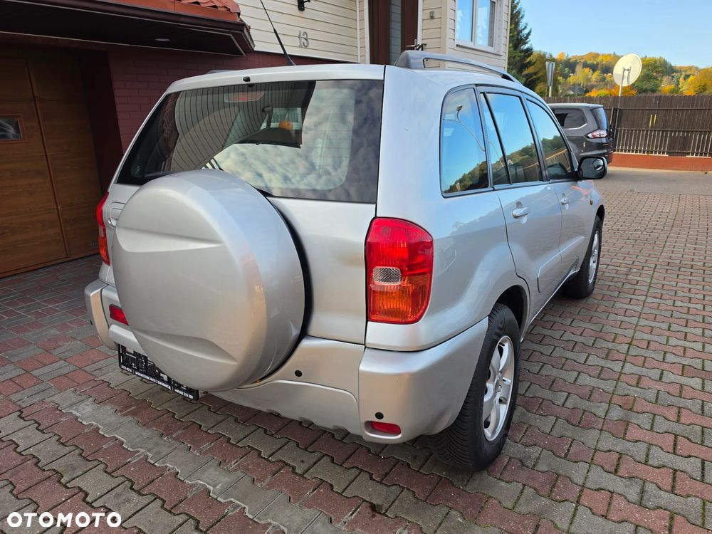 Toyota Rav4 2003 photo 3