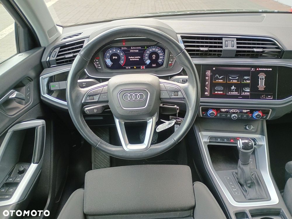Audi Q3 - 16