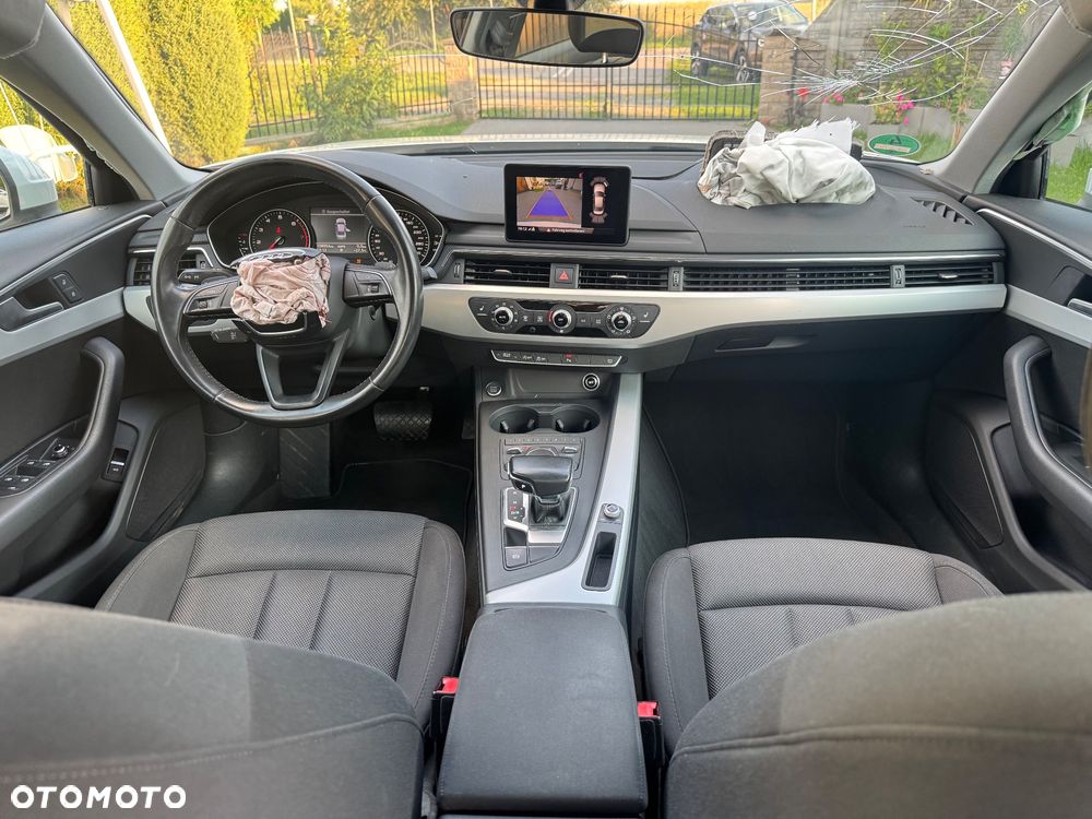 Audi A4 Limousine 2.0 TFSI ultra S tronic - 9