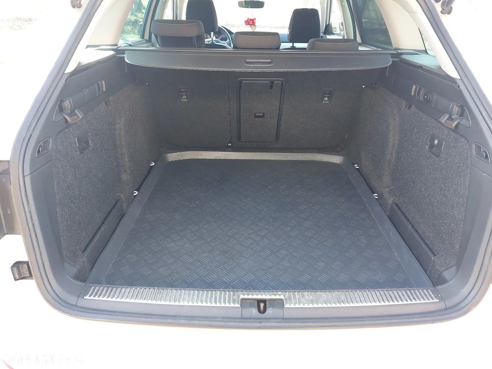 Skoda Superb 2.0 TDI Ambition - 8