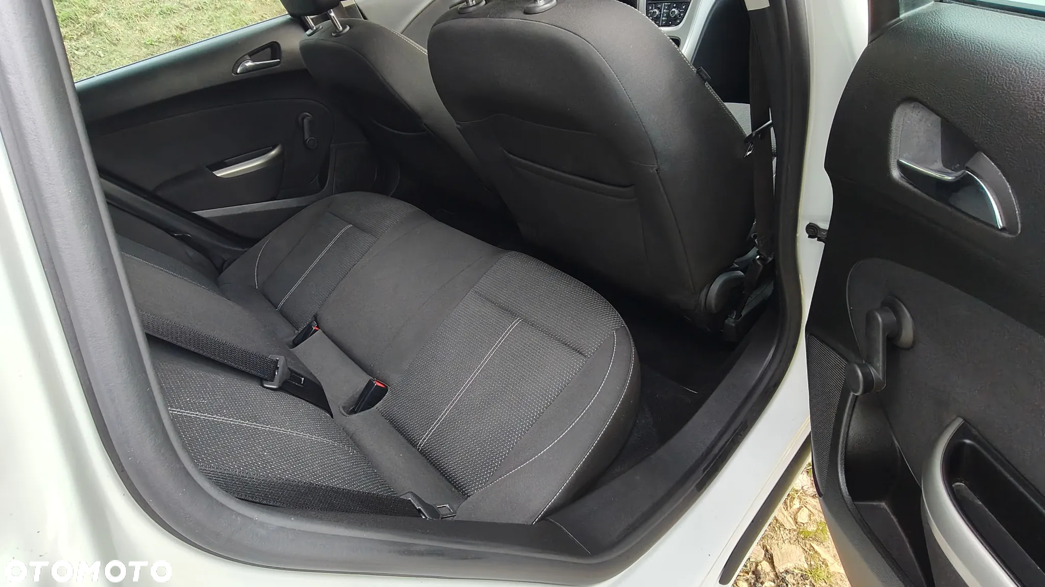 Opel Astra 1.6 Automatik Edition Sport - 19