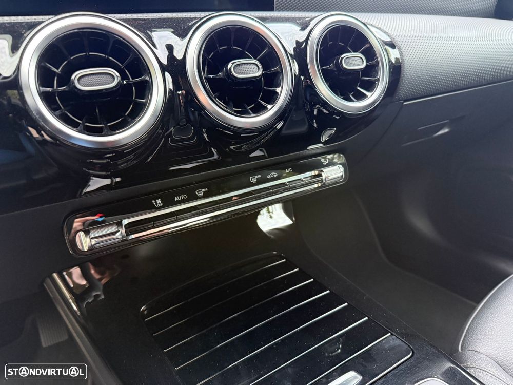 Mercedes-Benz CLA 180 d Progressive Aut. - 43