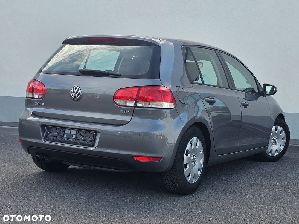 Volkswagen Golf 2.0 TDI DPF Comfortline - 6