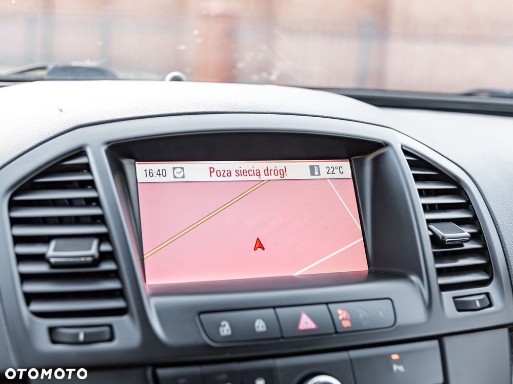 Opel Insignia - 31