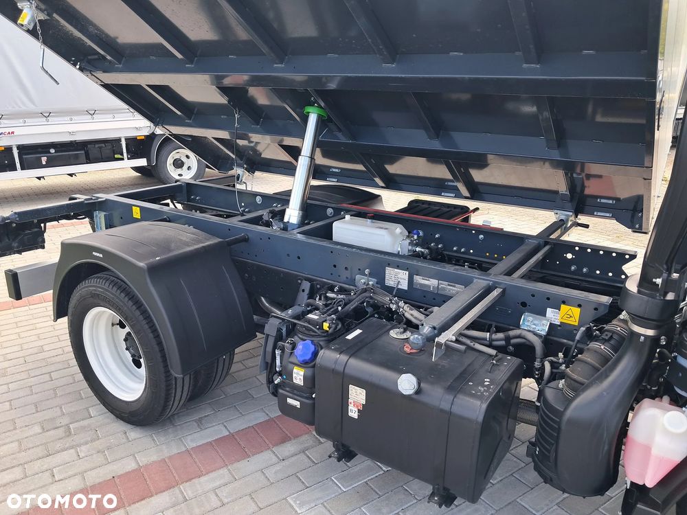 Isuzu M27 3.0 - 22