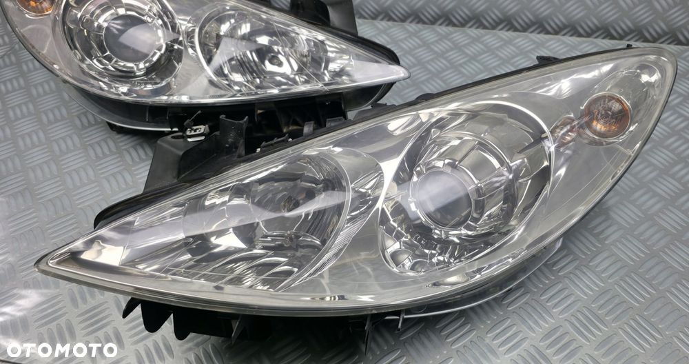 reflektor lampa prawa prawy lewa lewy przód przednia PEUGEOT 307 LIFT HB SW - 4