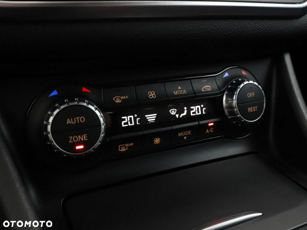 Mercedes-Benz GLA 45 AMG 4-Matic - 27