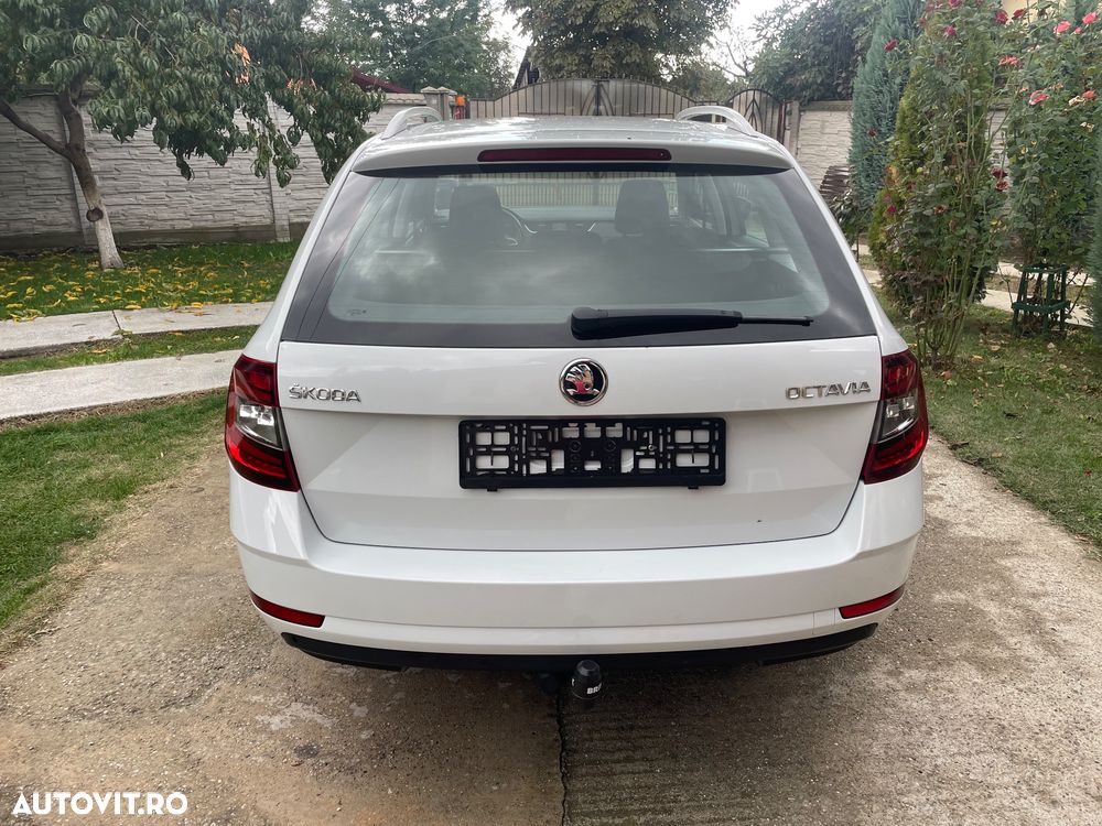 Skoda Octavia - 12