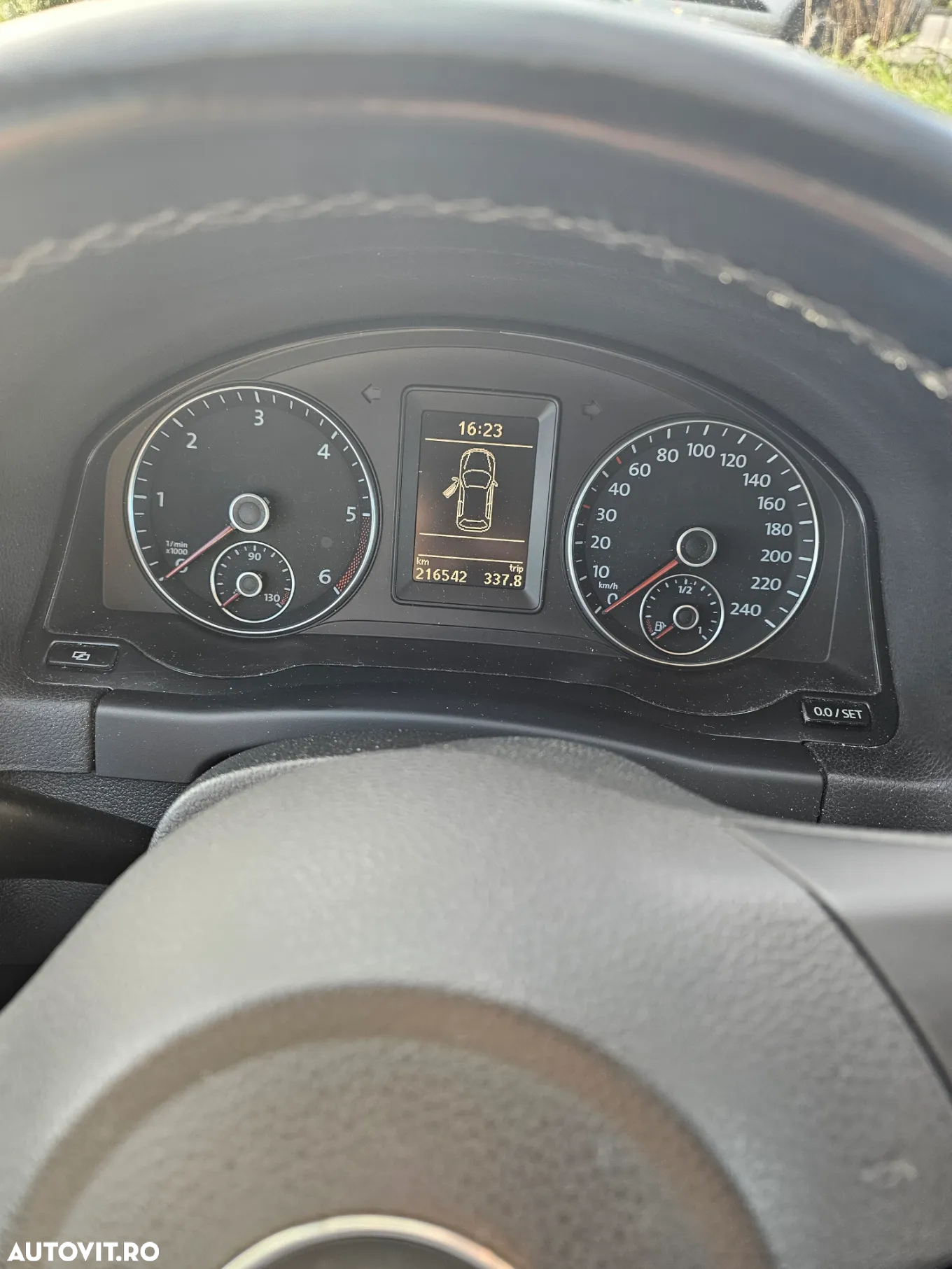 Volkswagen Golf Plus 1.6 TDI DPF Team - 9