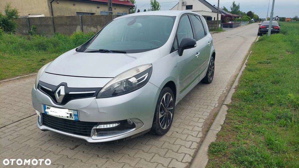 Renault Scenic - 1