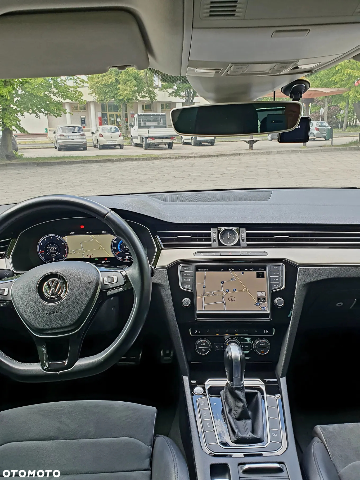 Volkswagen Passat 1.8 TSI BMT Highline DSG - 24