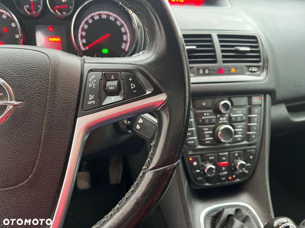 Opel Meriva 1.4 Essentia - 27