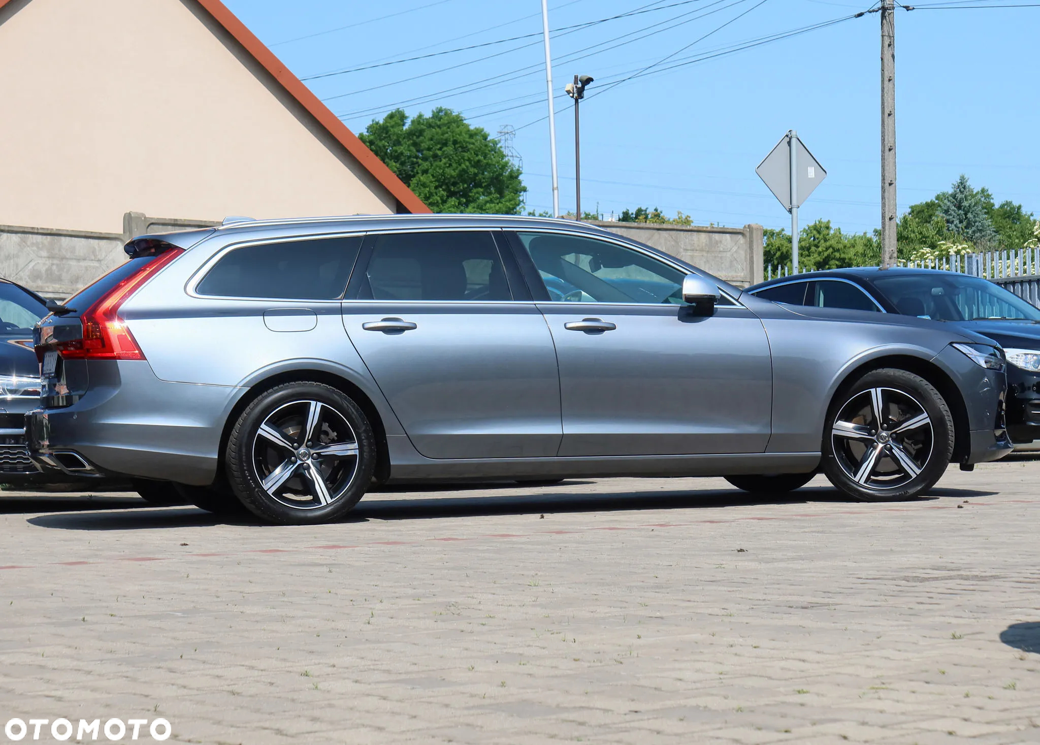 Volvo V90 D5 AWD R-Design - 7
