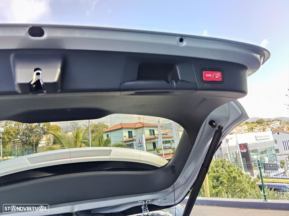 Mercedes-Benz GLA 220 d AMG Line - 9