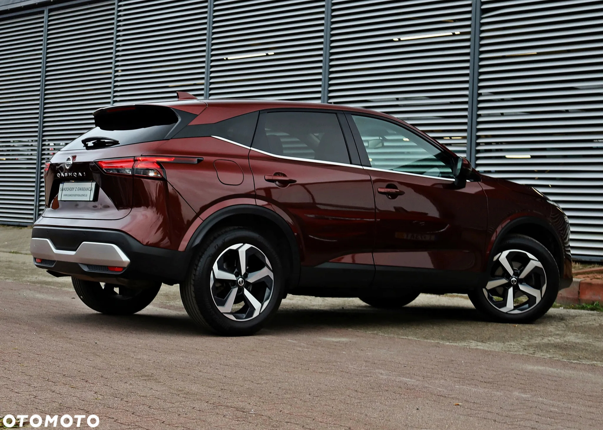 Nissan Qashqai 1.3 DIG-T N-Connecta DCT - 10