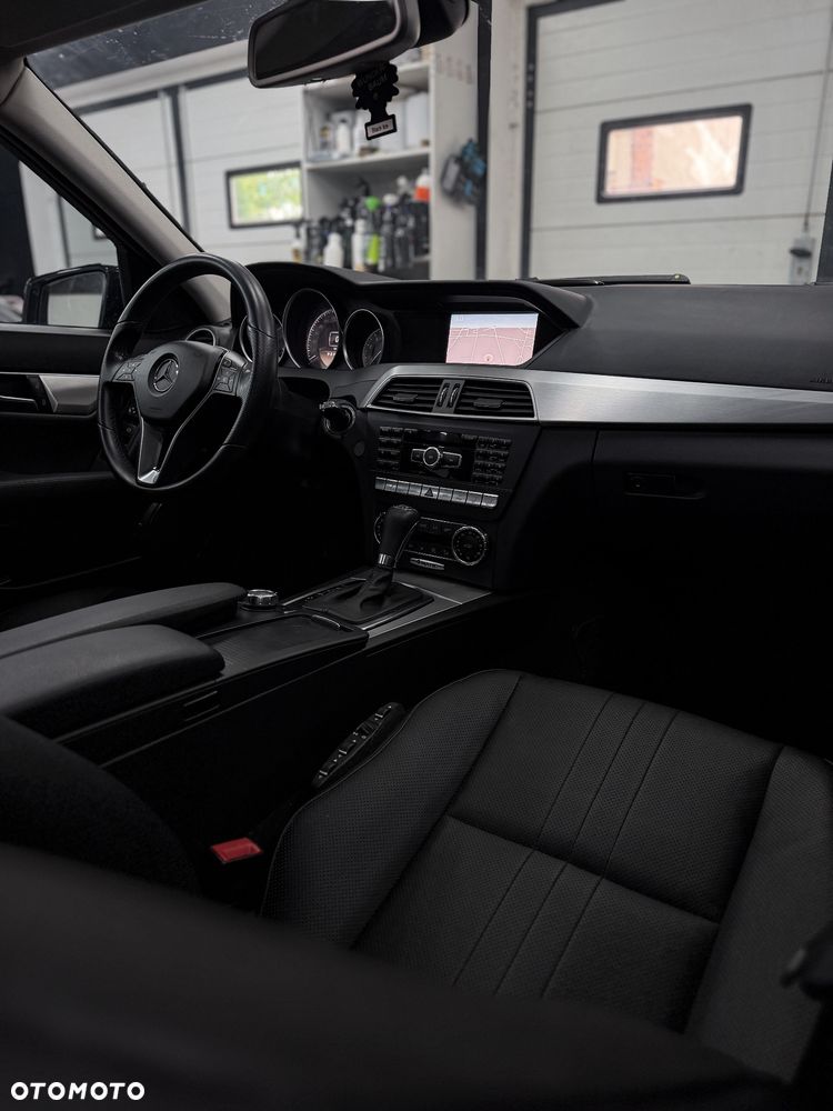 Mercedes-Benz Klasa C 350 (BlueEFFICIENCY) 7G-TRONIC Avantgarde - 9