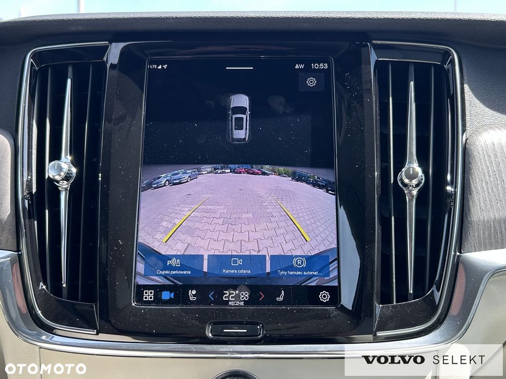 Volvo V90 Cross Country - 21
