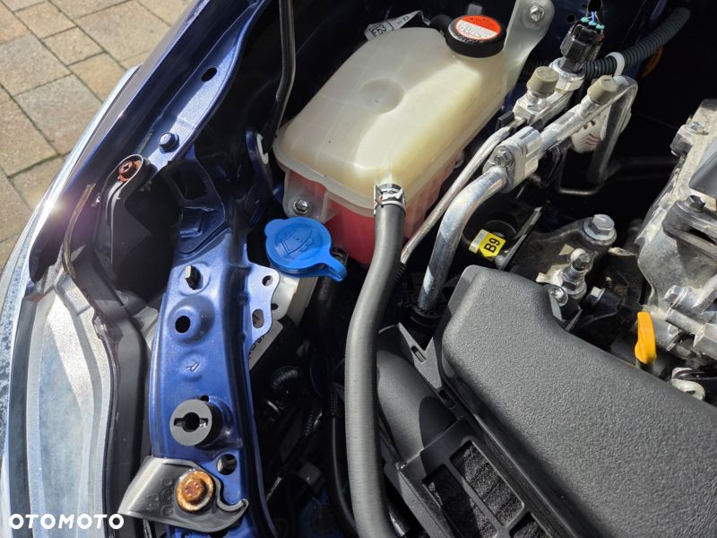 Toyota Auris 1.8 HSD Luna - 14