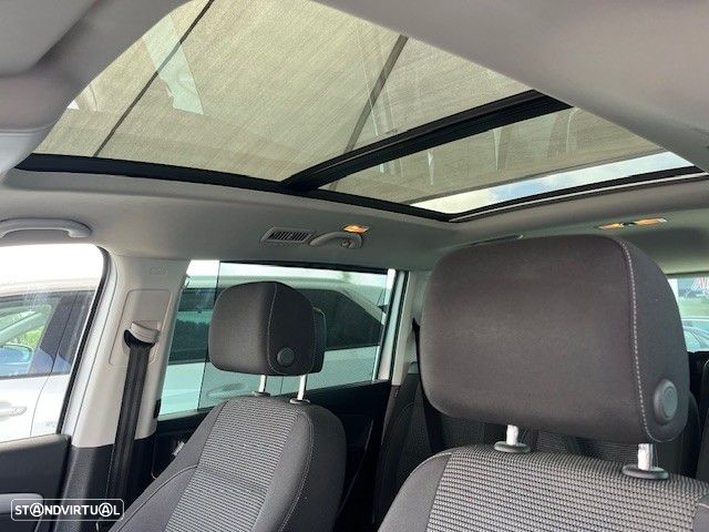 VW Sharan 2.0 TDi Blue Confortline - 13
