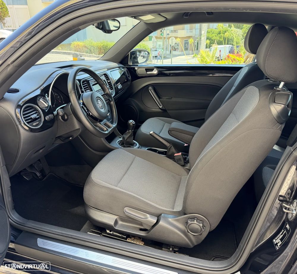 VW New Beetle 1.2 TSI Design - 11