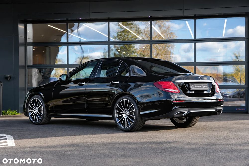 Mercedes-Benz Klasa E 220 d 4-Matic AMG - 5
