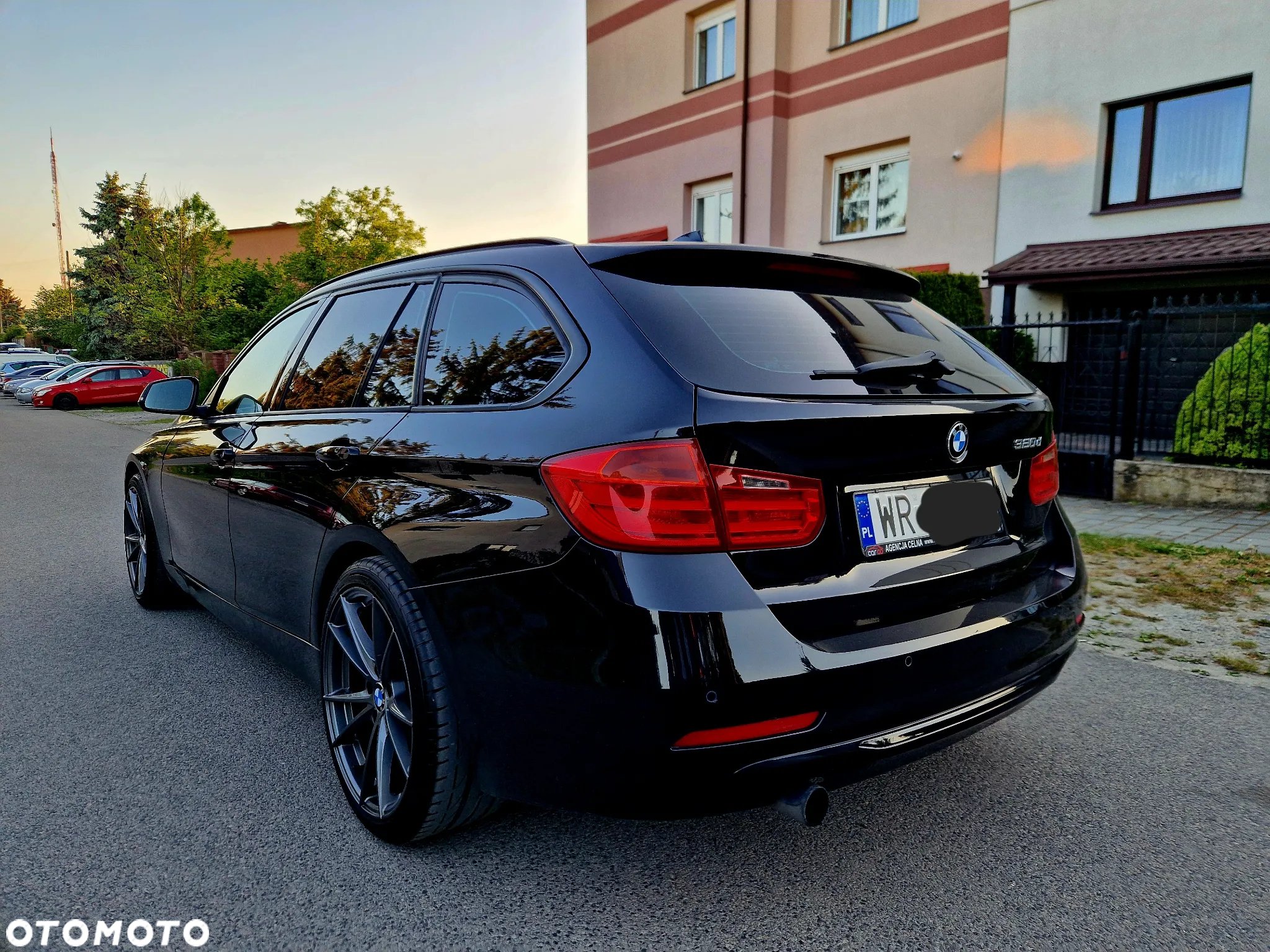 BMW Seria 3 320d Touring Sport Line - 5