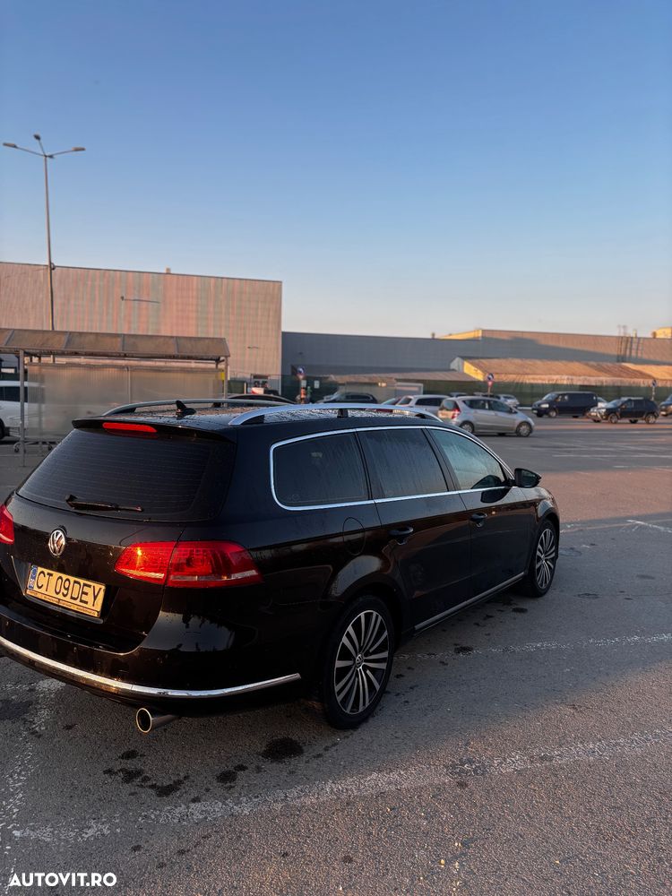 Volkswagen Passat 2.0 TDI BlueMotion Technology Highline DSG - 2