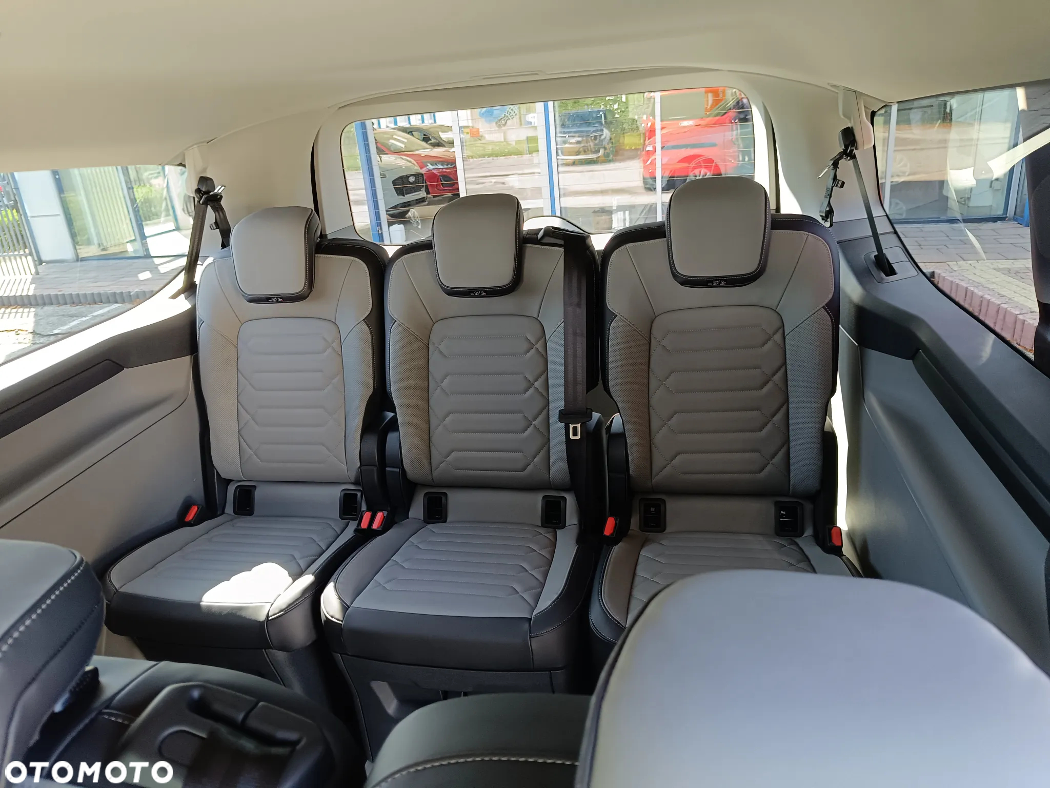 Ford Tourneo Custom 2.0 EcoBlue 320 AWD L2 Titanium X - 13