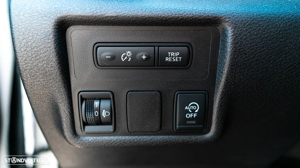 Nissan Micra 0.9 IG-T N-Connecta S/S - 13