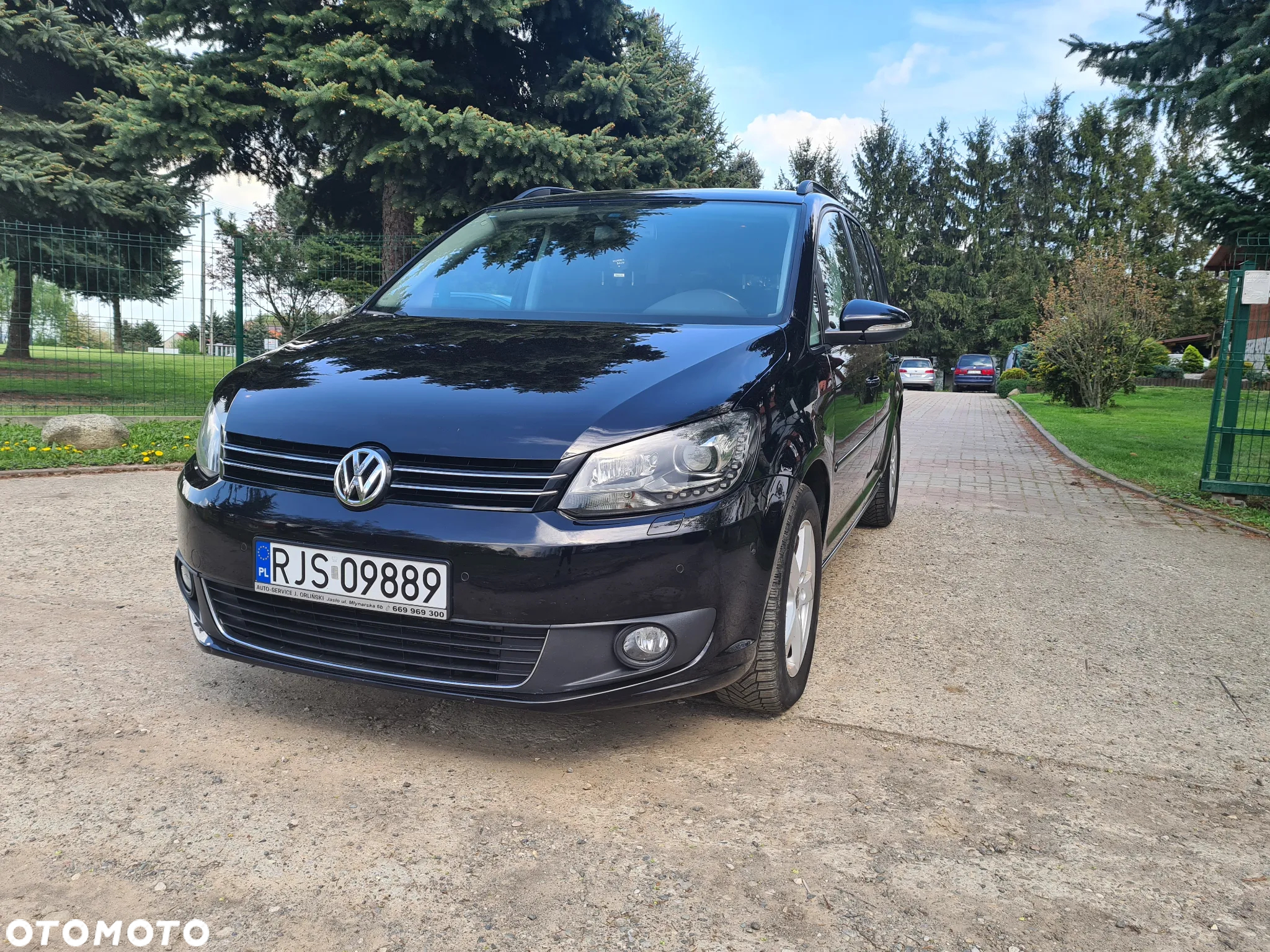 Volkswagen Touran - 3