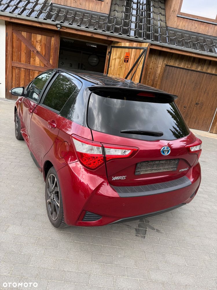 Toyota Yaris - 4