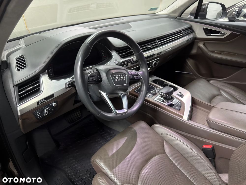 Audi Q7 - 14