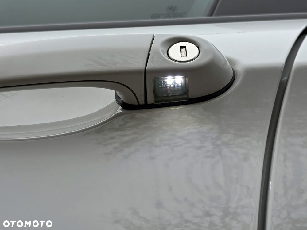 BMW X1 xDrive18d Sport Line - 37