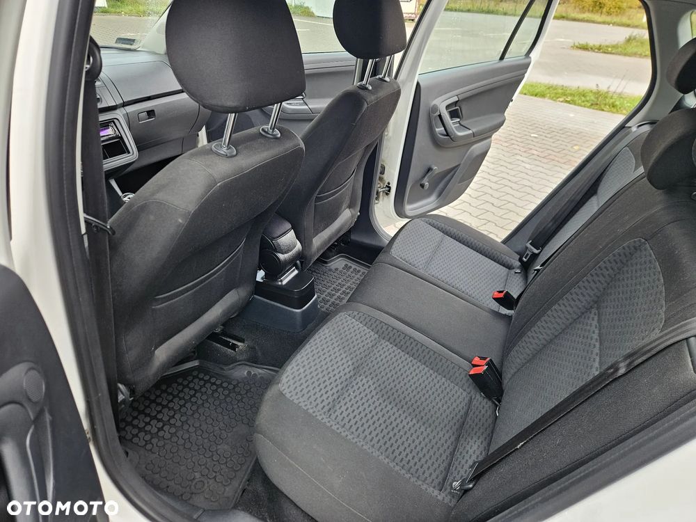 Skoda Fabia 1.4 16V Ambition - 10