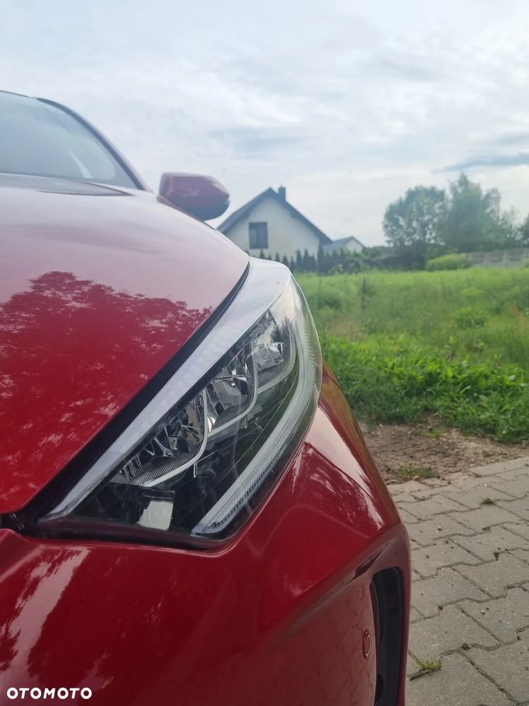 Toyota Yaris Hybrid 1.5 Executive - 11