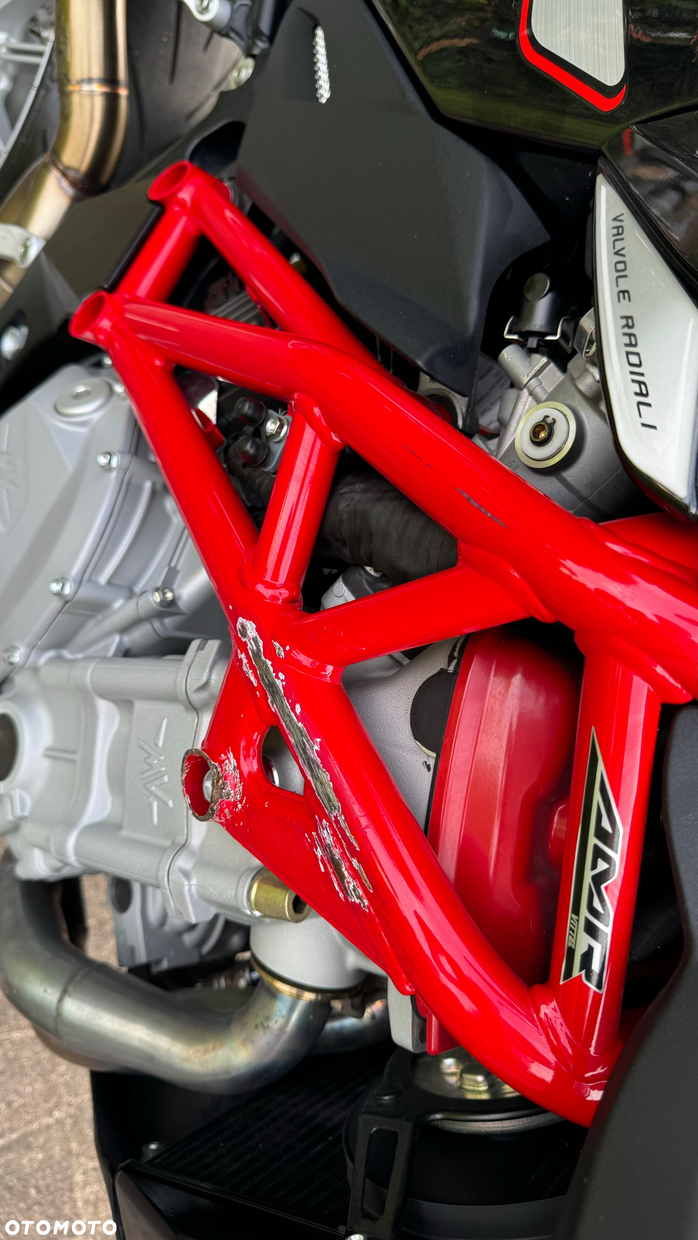 MV AGUSTA Brutale - 10