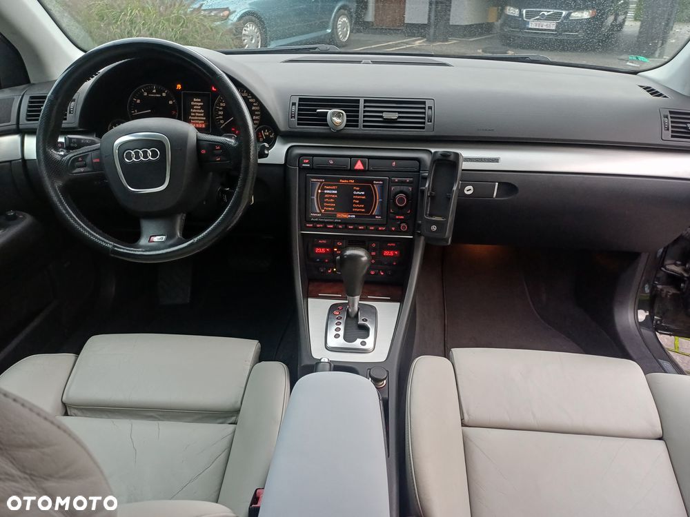Audi S4 Limousine 4.2 Quattro Tiptr - 18