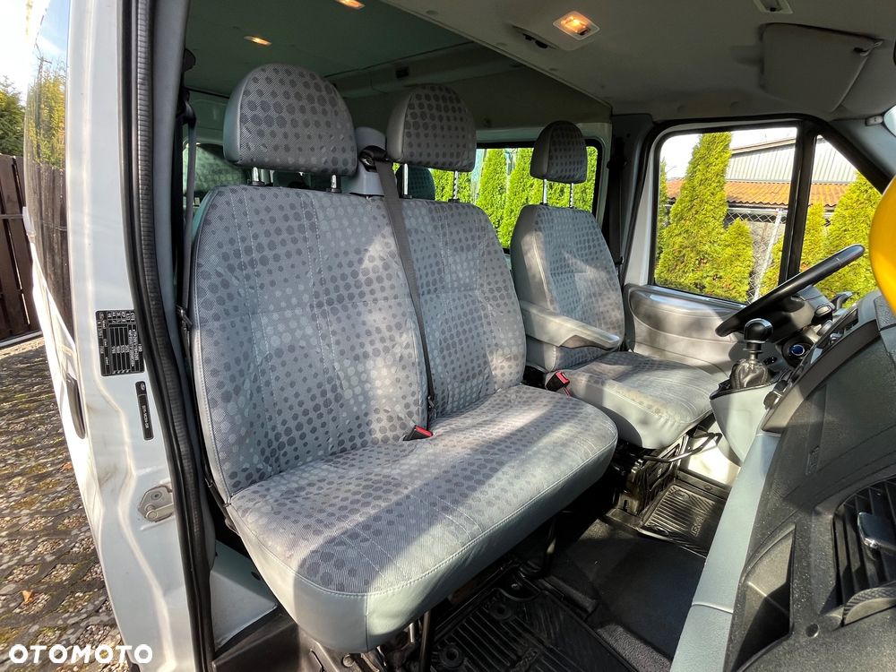 Ford Transit FT 300M Trend - 4