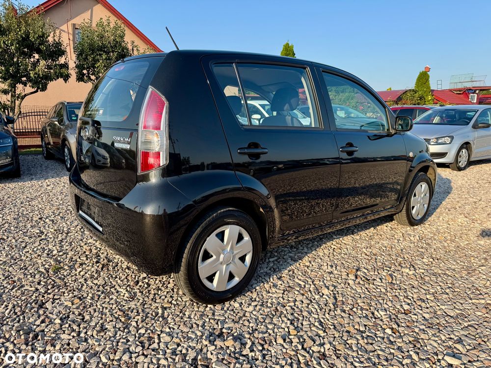 Daihatsu Sirion 1.3 CooLine - 12